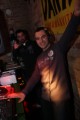 A Fonó keverőpultja mögött Dj Hlásznyik vs. Wave Riders. (Jobbról balra. :) (id: 3010 /// megnyitva közepes: 1409 / nagy: 895)