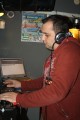A rezidens: Dj Kajti. (id: 4346 /// megnyitva közepes: 2148 / nagy: 1139)